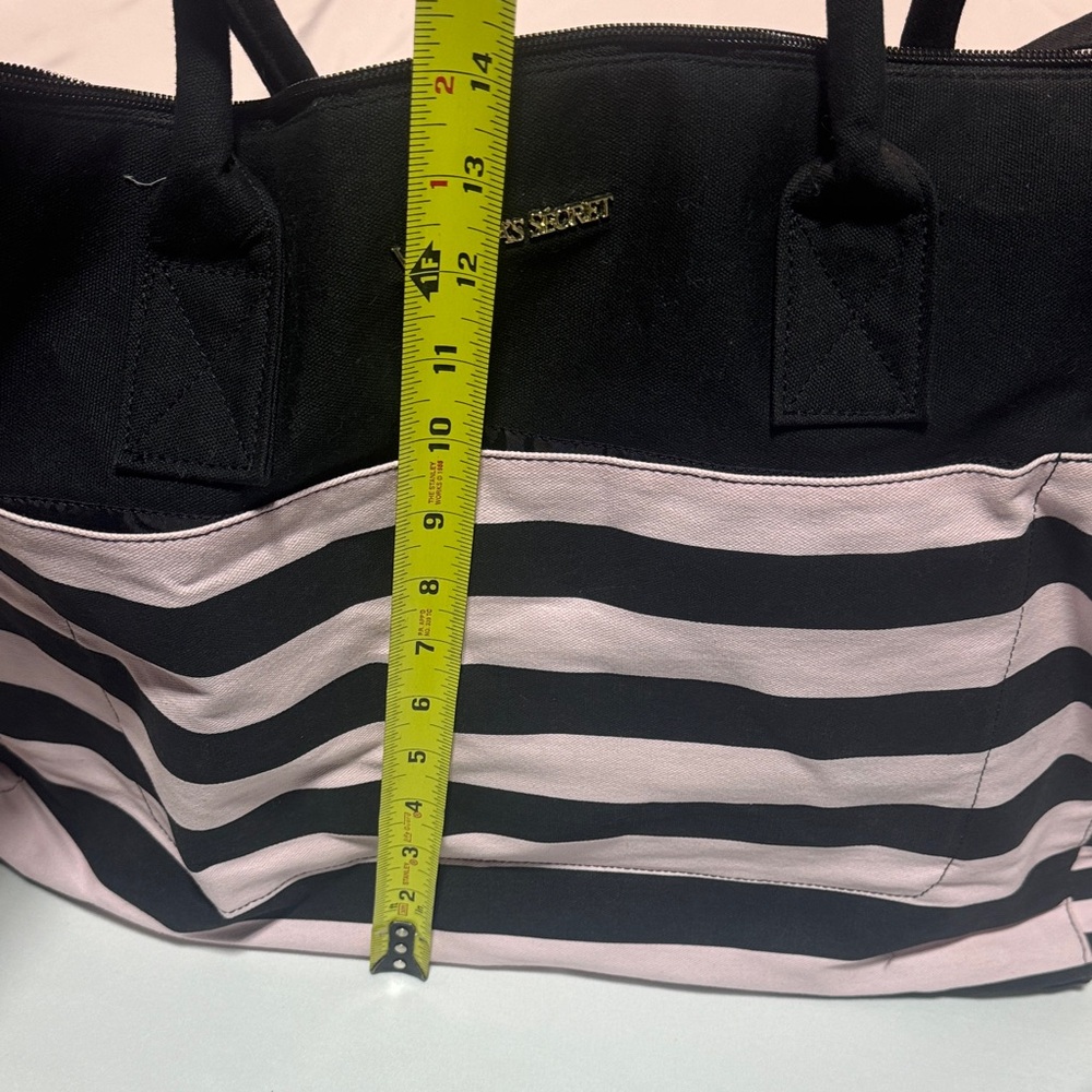 Vintage Victoria's Secret Pink and Black Striped Tote 2016 - Picture 6 of 8